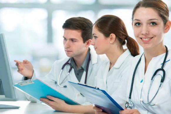 Lecturers should promote critical thinking among medical students