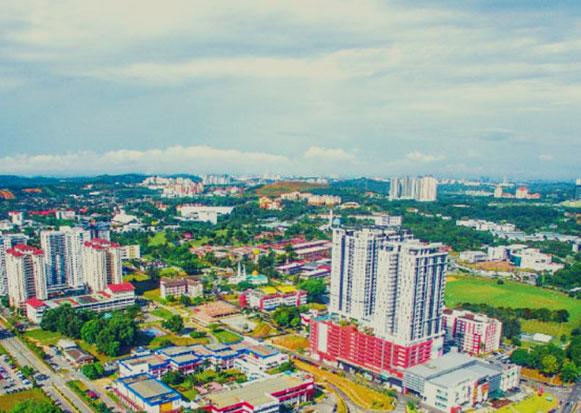 The Best of Both Worlds: Can A University Provide Good Quality Education At An Affordable Price?