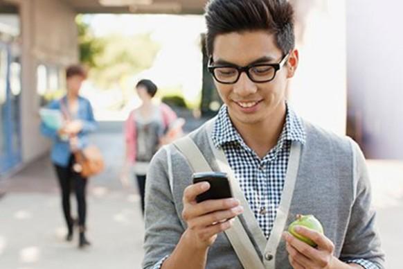 Free smartphones and RM 5000 scholarship as part of U Excellence reward