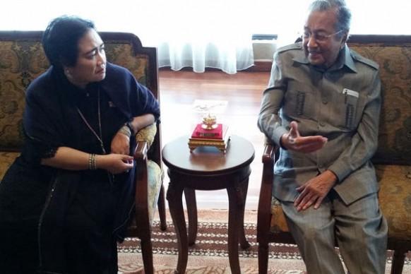 Indonesian university to award former prime minister of Malaysia