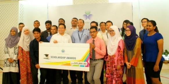Putrajaya Perdana Berhad scholarship for 21 students