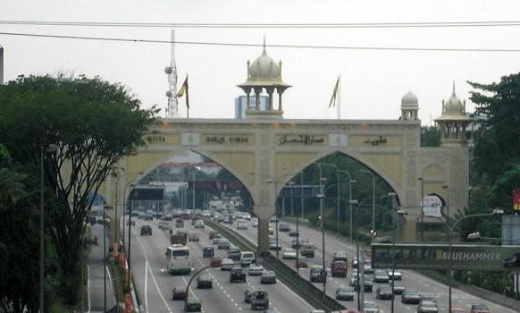 Full scholarships for Selangor PhD candidates for overseas study