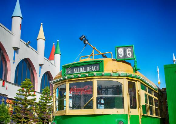 Top 5 Reasons to Study in Australia for Malaysians 