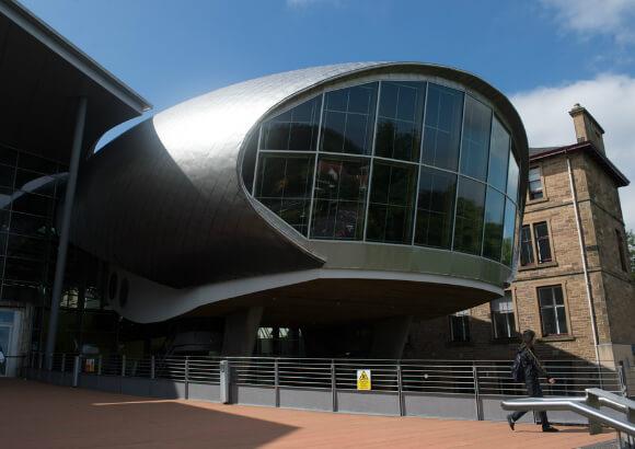 Attention Bachelor’s Degree Holders: Obtain Your Master’s Degree in the UK in Only 1 Year
