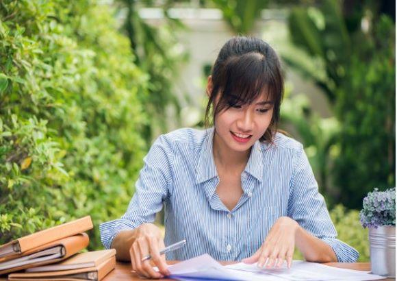 Study at this International & Accessible University